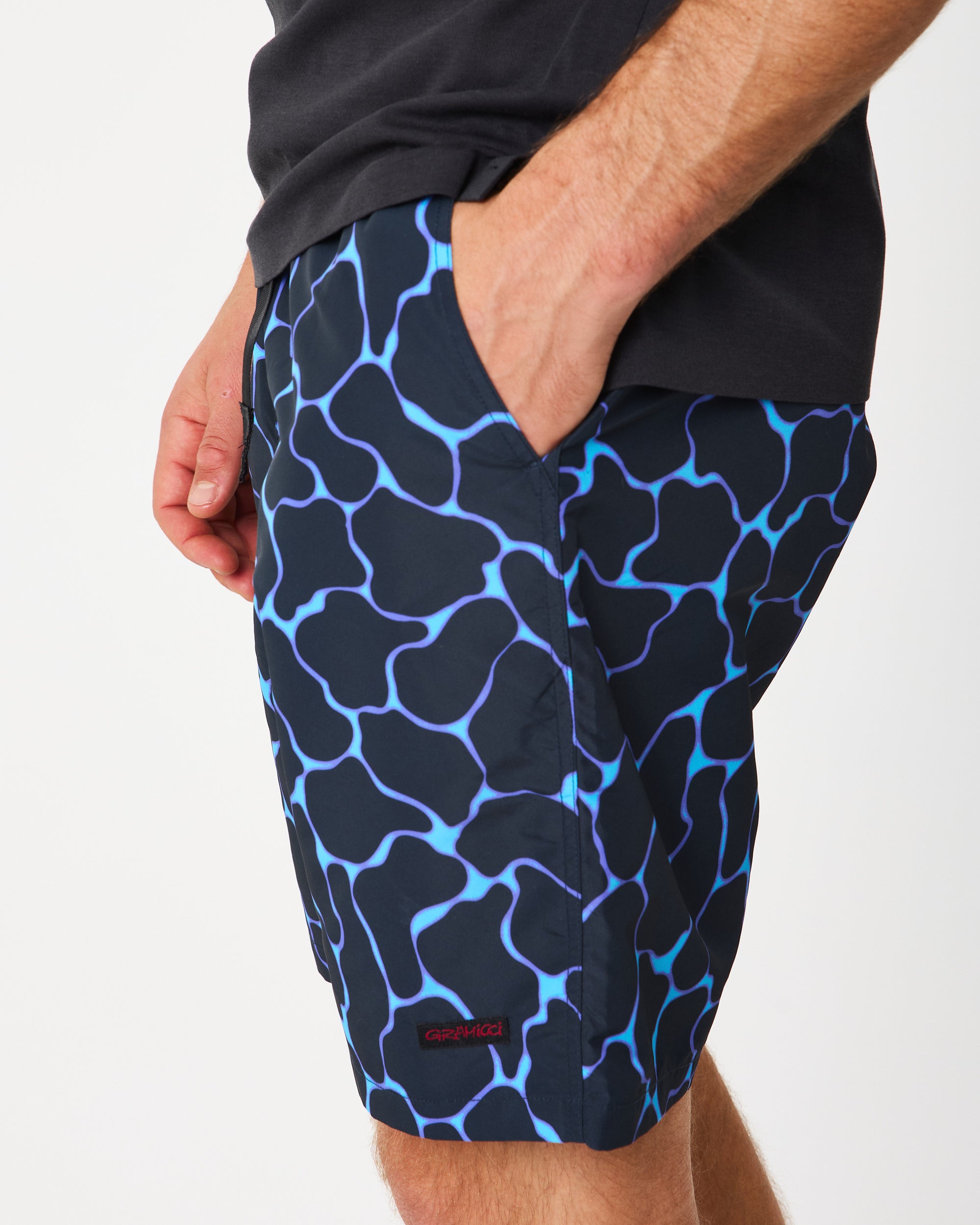 MENS SHELL PACKABLE SHORT