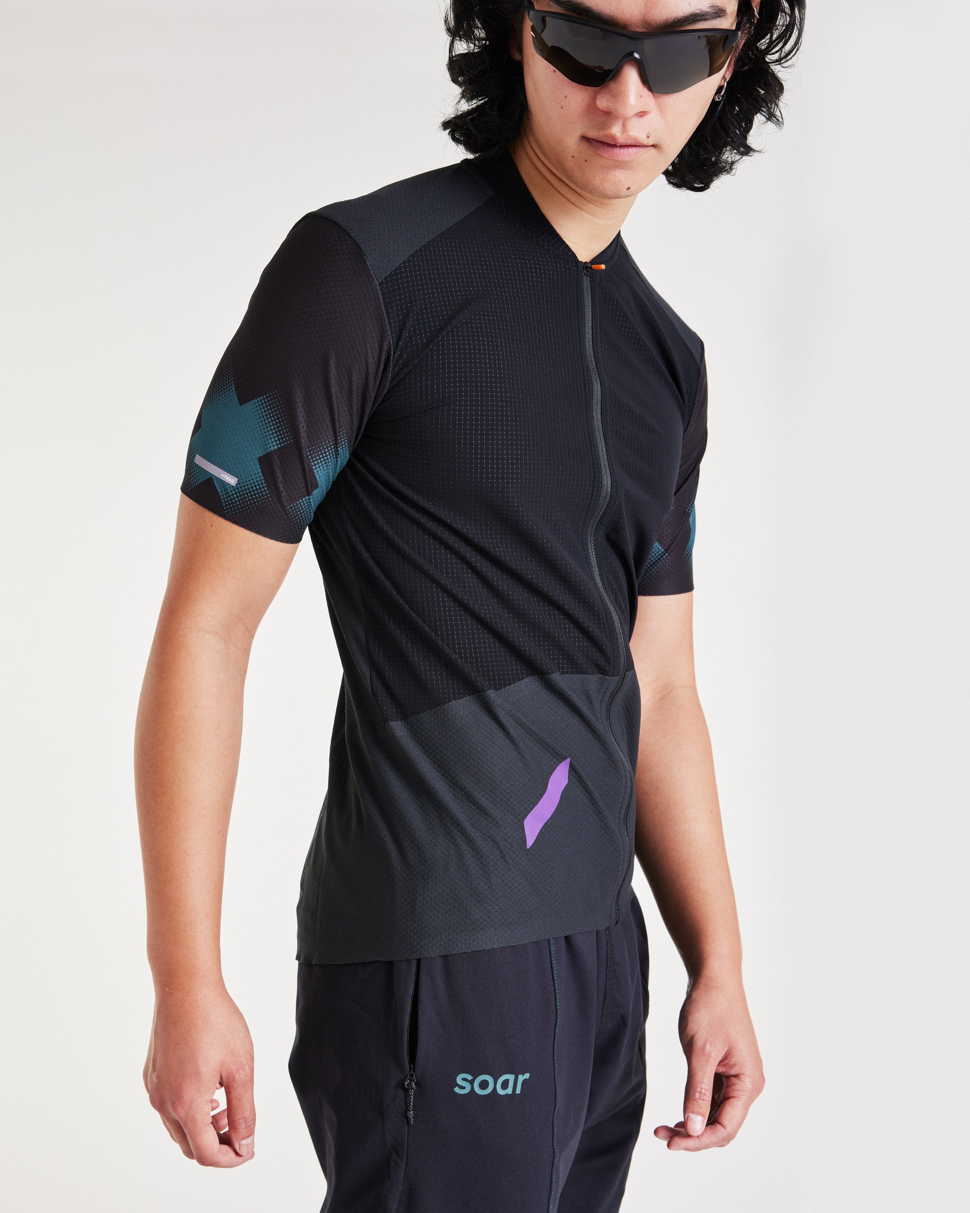 MENS TRAIL TOP