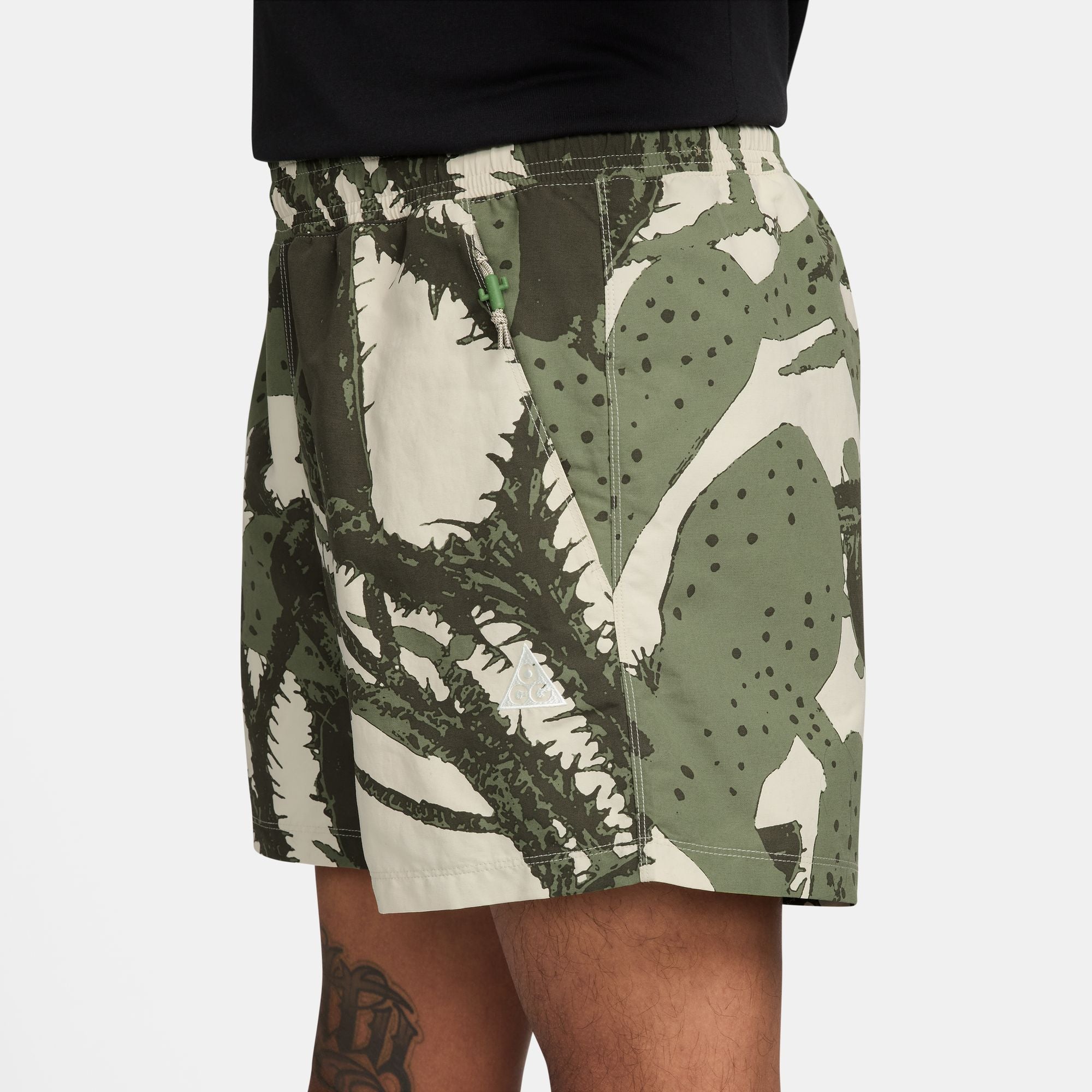 NIKE ACG "RESERVOIR GOAT"