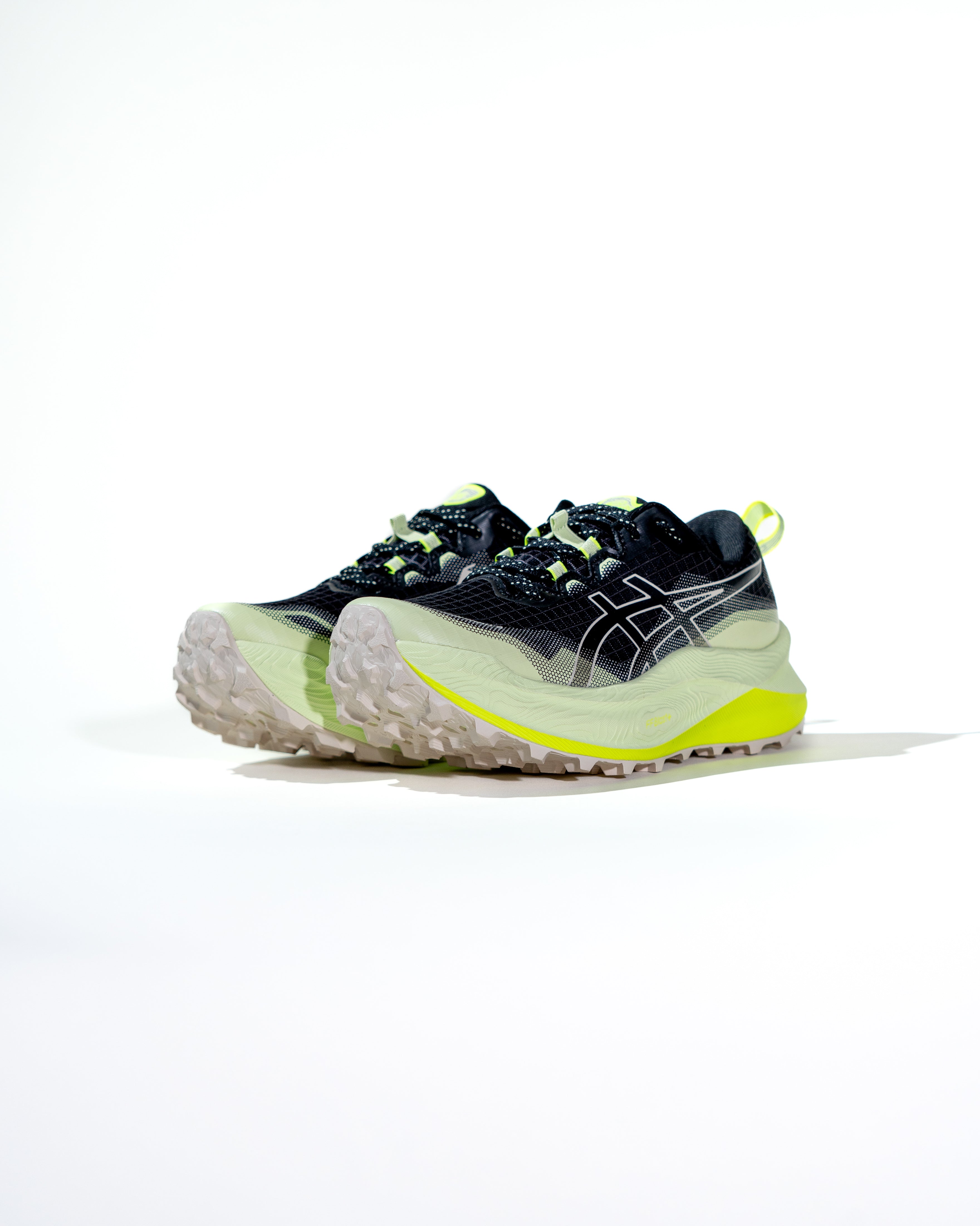 WOMENS TRABUCO MAX 3