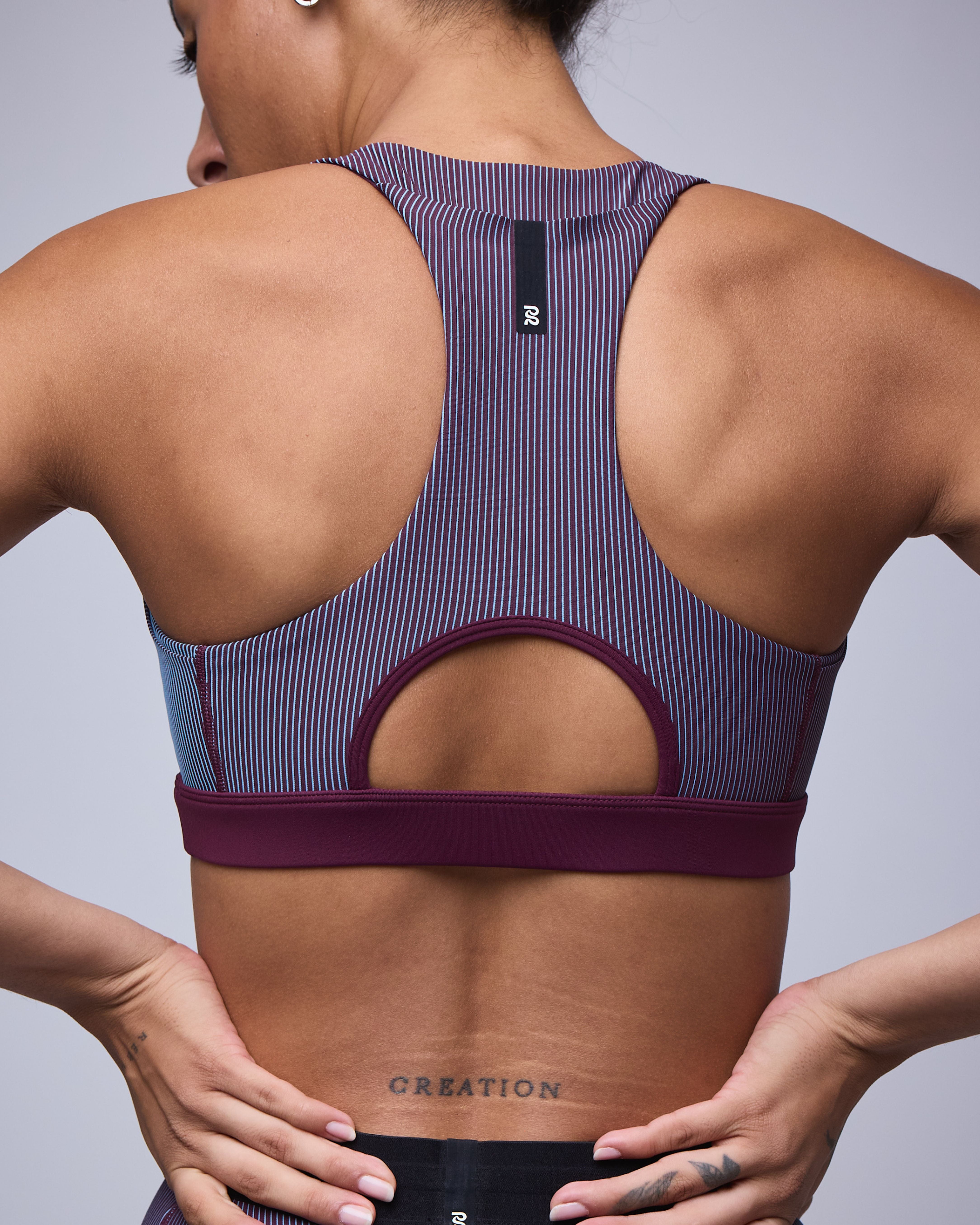 STRIPED CADENCE™ SCOOPNECK BRA