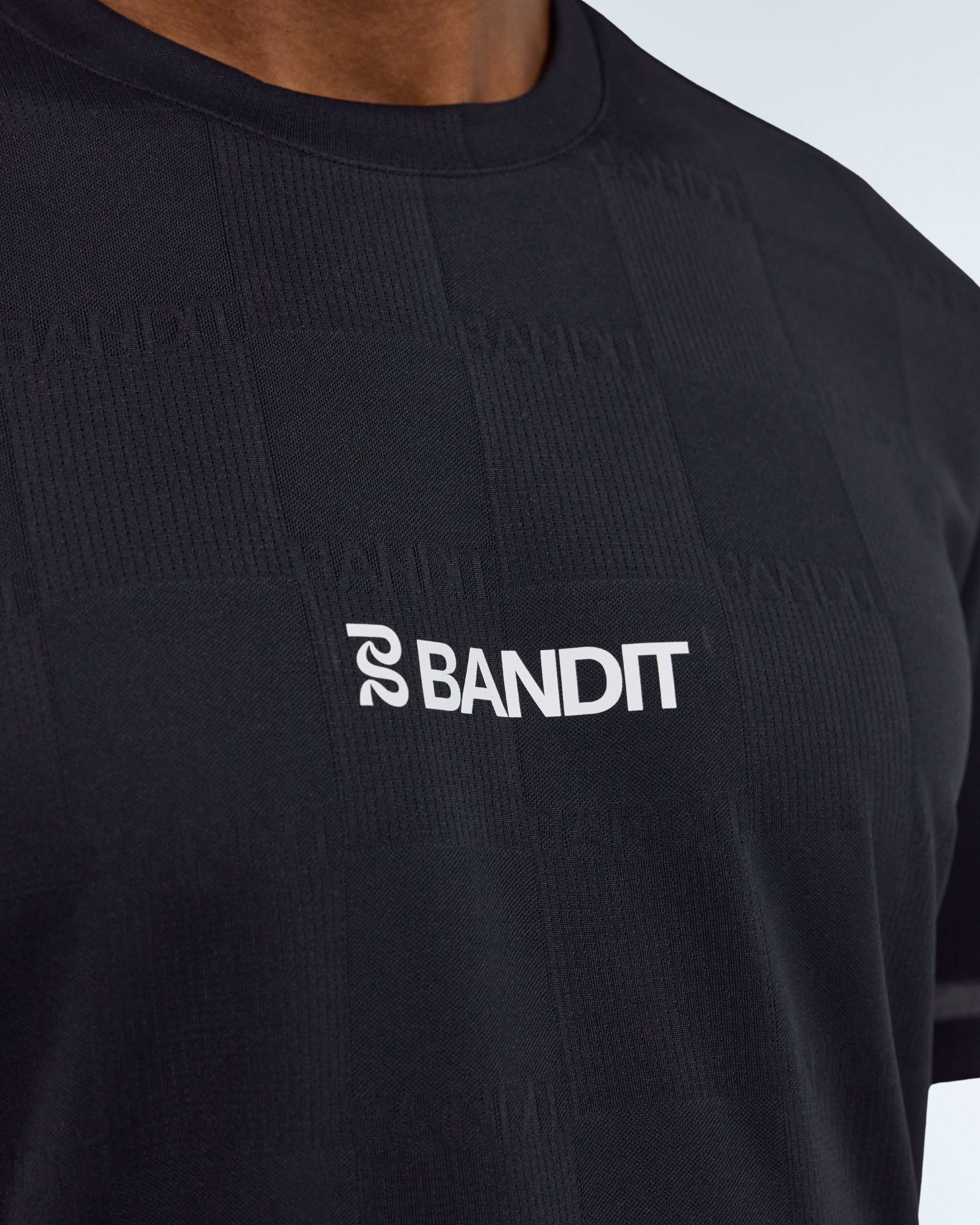 BANDIT CHEQUE TEE - UNISEX
