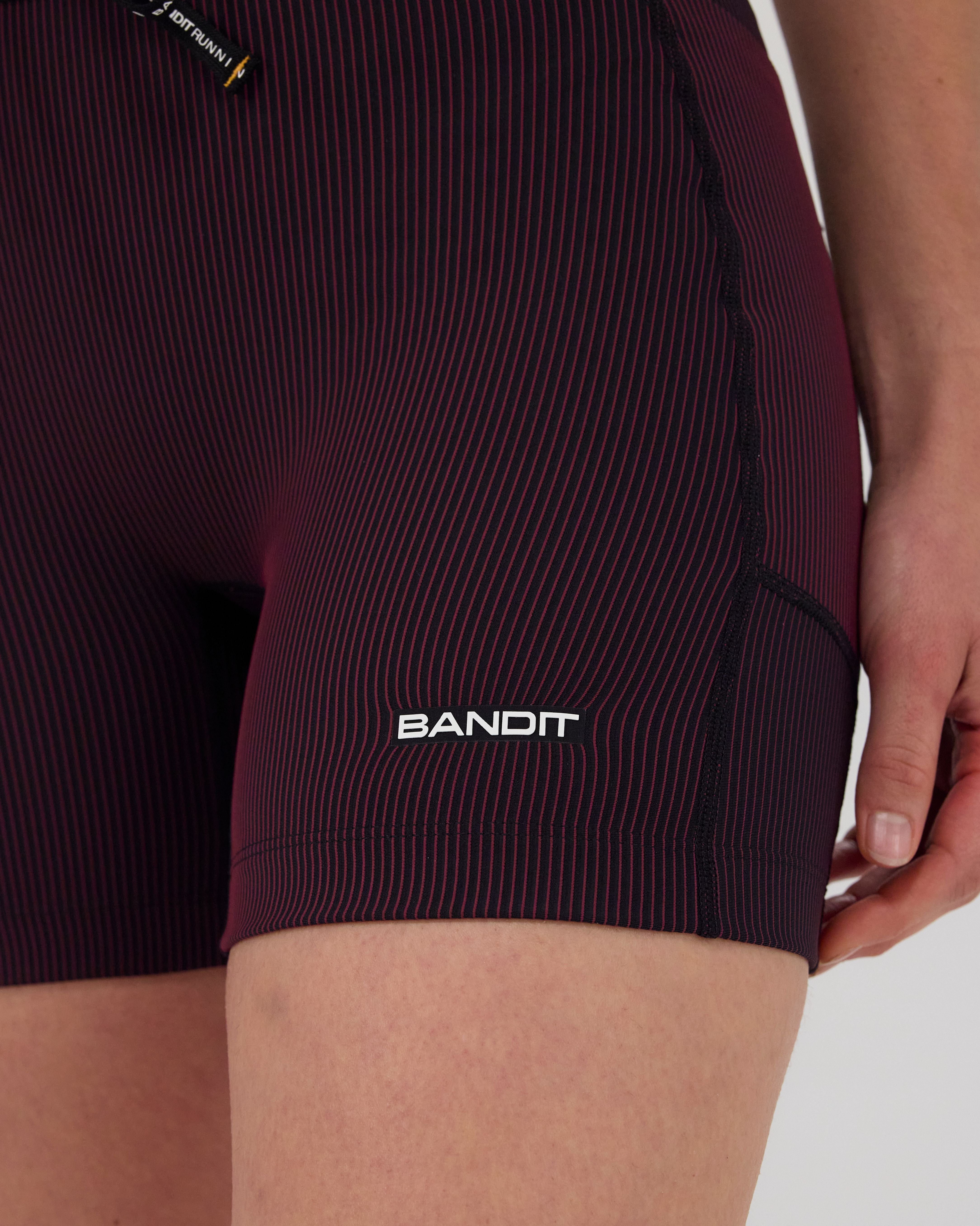 WOMENS STRIPED CADENCE™ 5" COMPRESSION SHORT