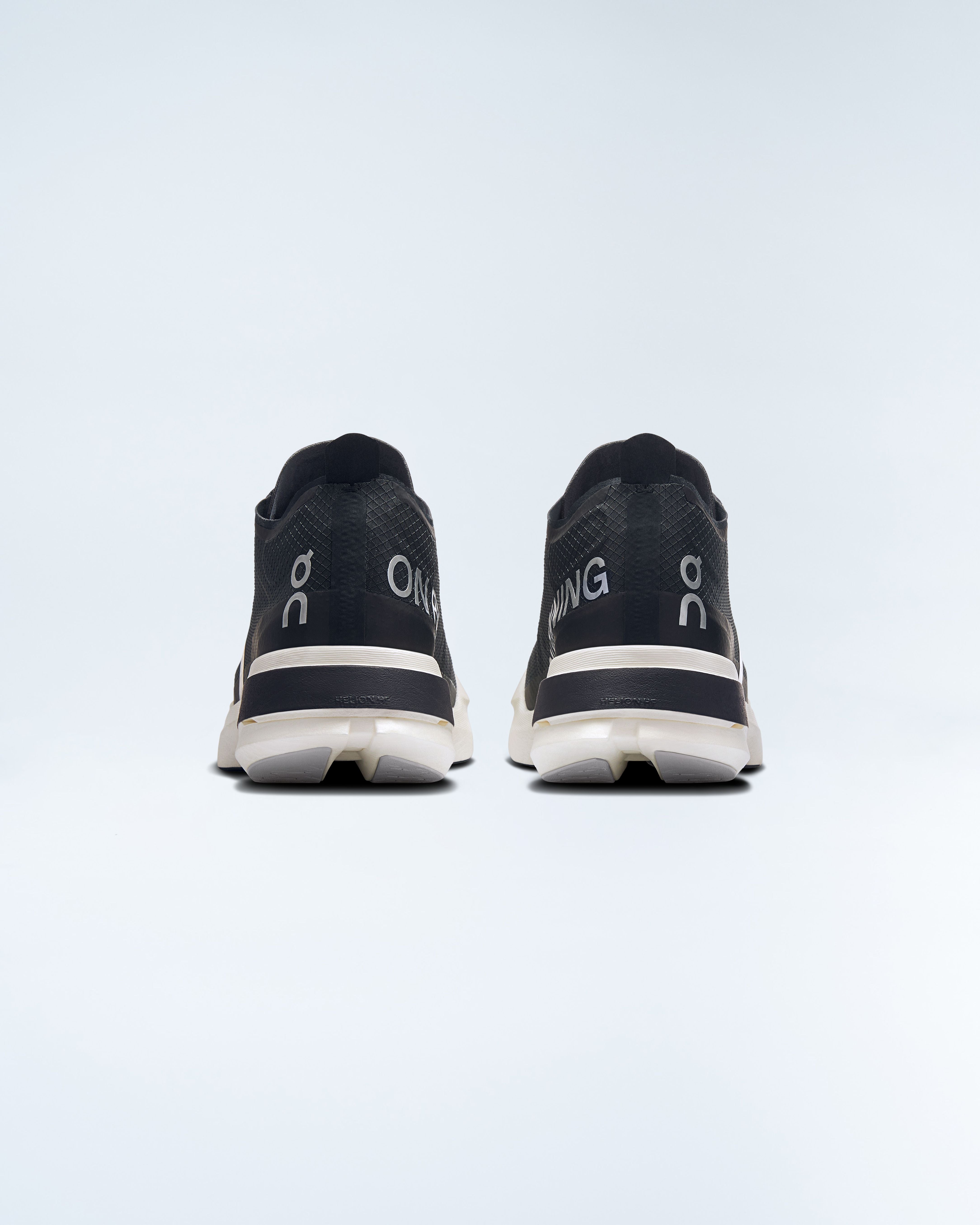 Mens Cloudboom Strike