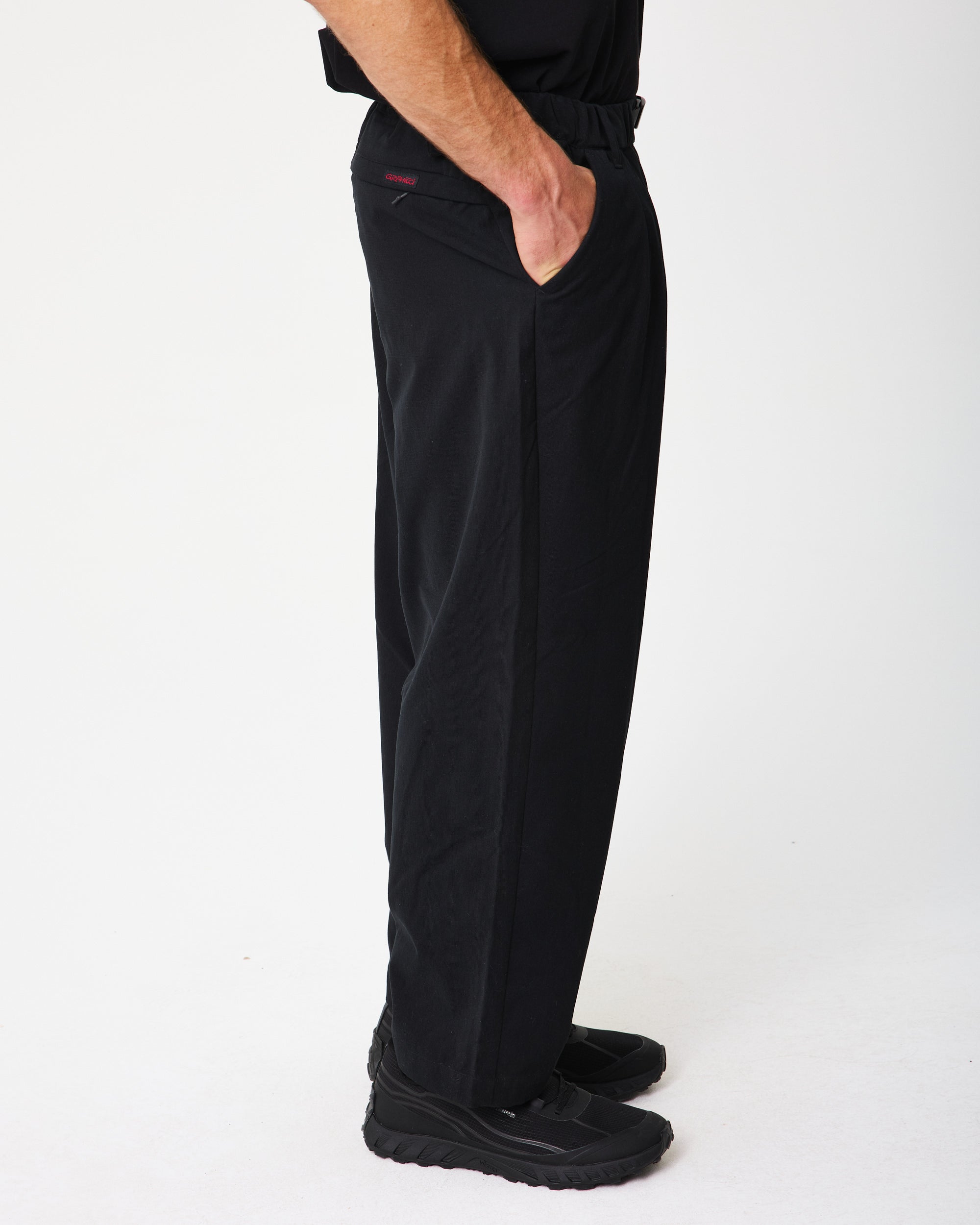 WM x Gramicci STRETCH 3 TUCK PANTS