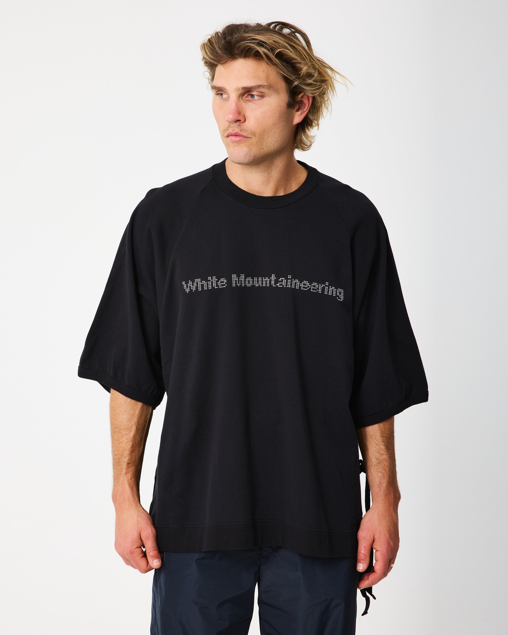 MENS HALF SLEEVE EMBROIDERY LOGO PULLOVER