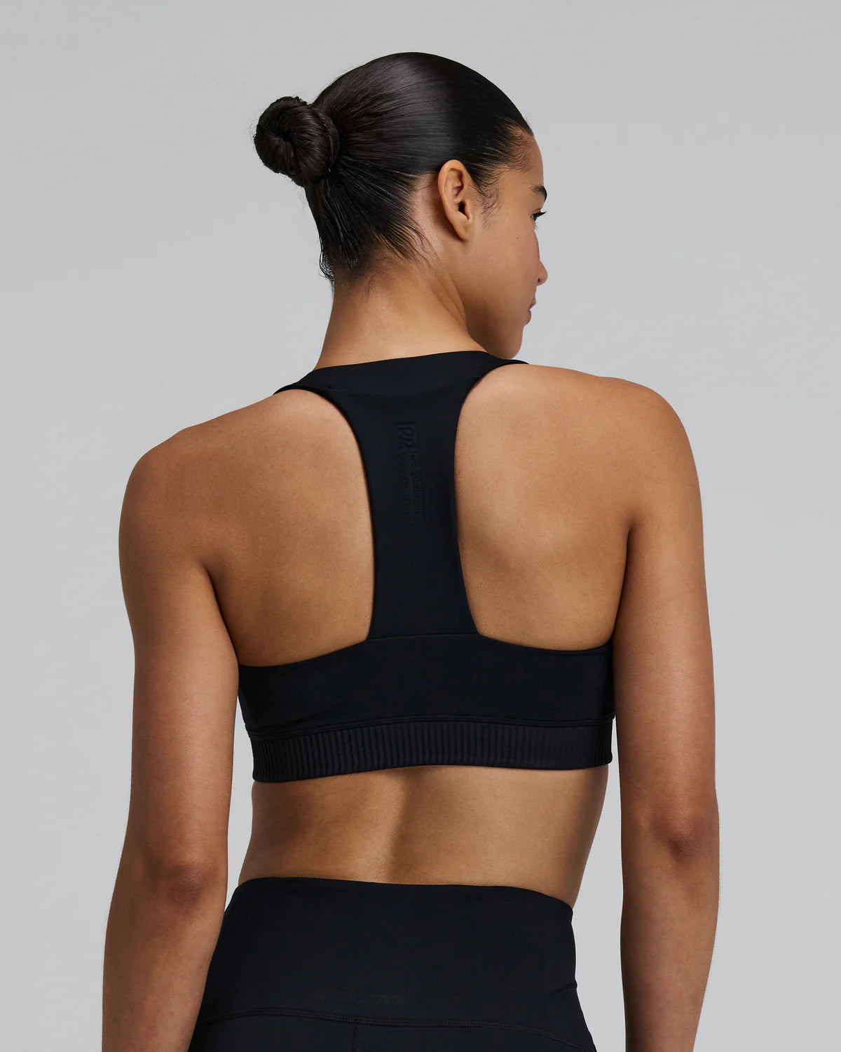 WOMENS STAMINA-V™ SQUARE NECK RUN BRA
