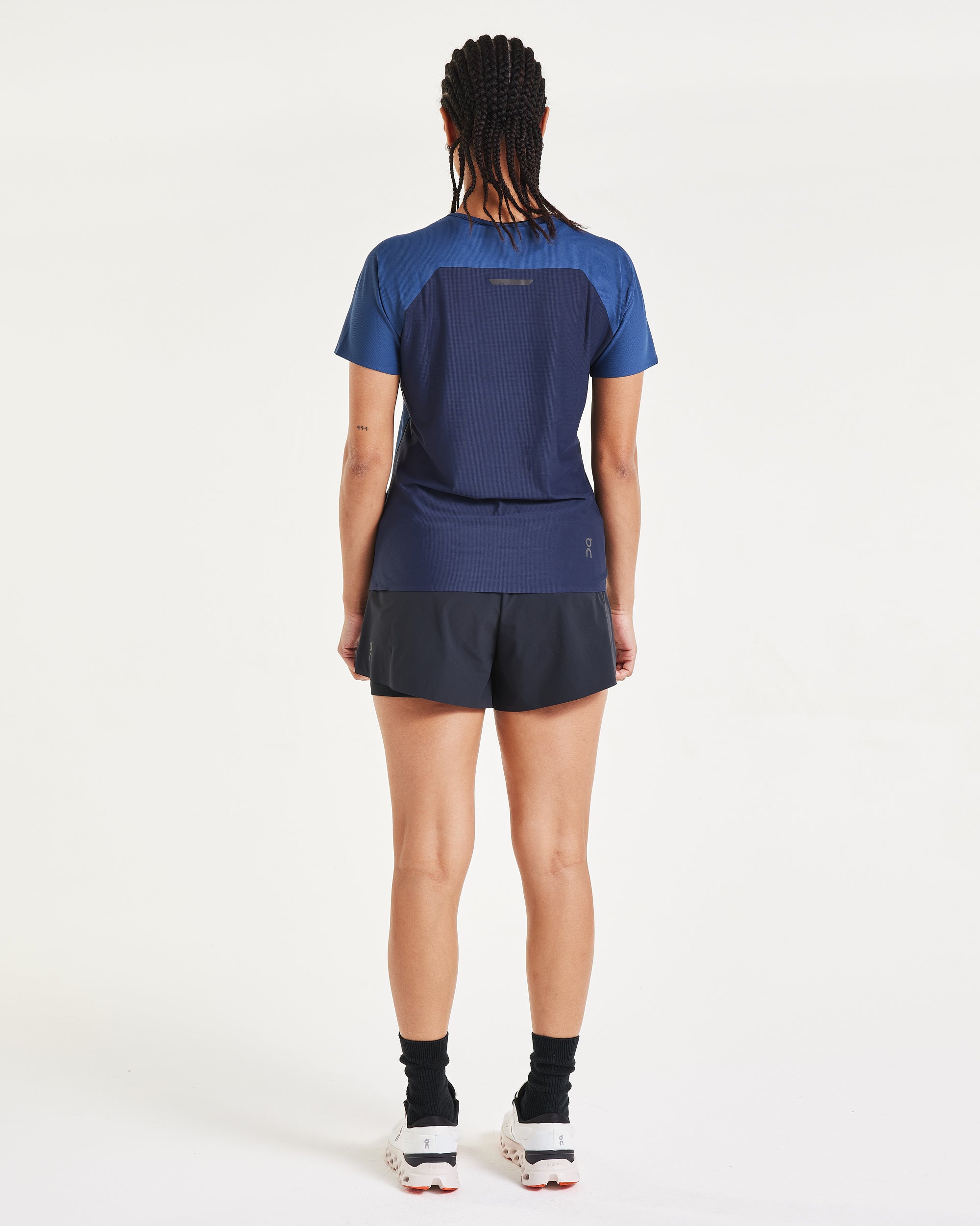 WOMENS PERFORMANCE-T