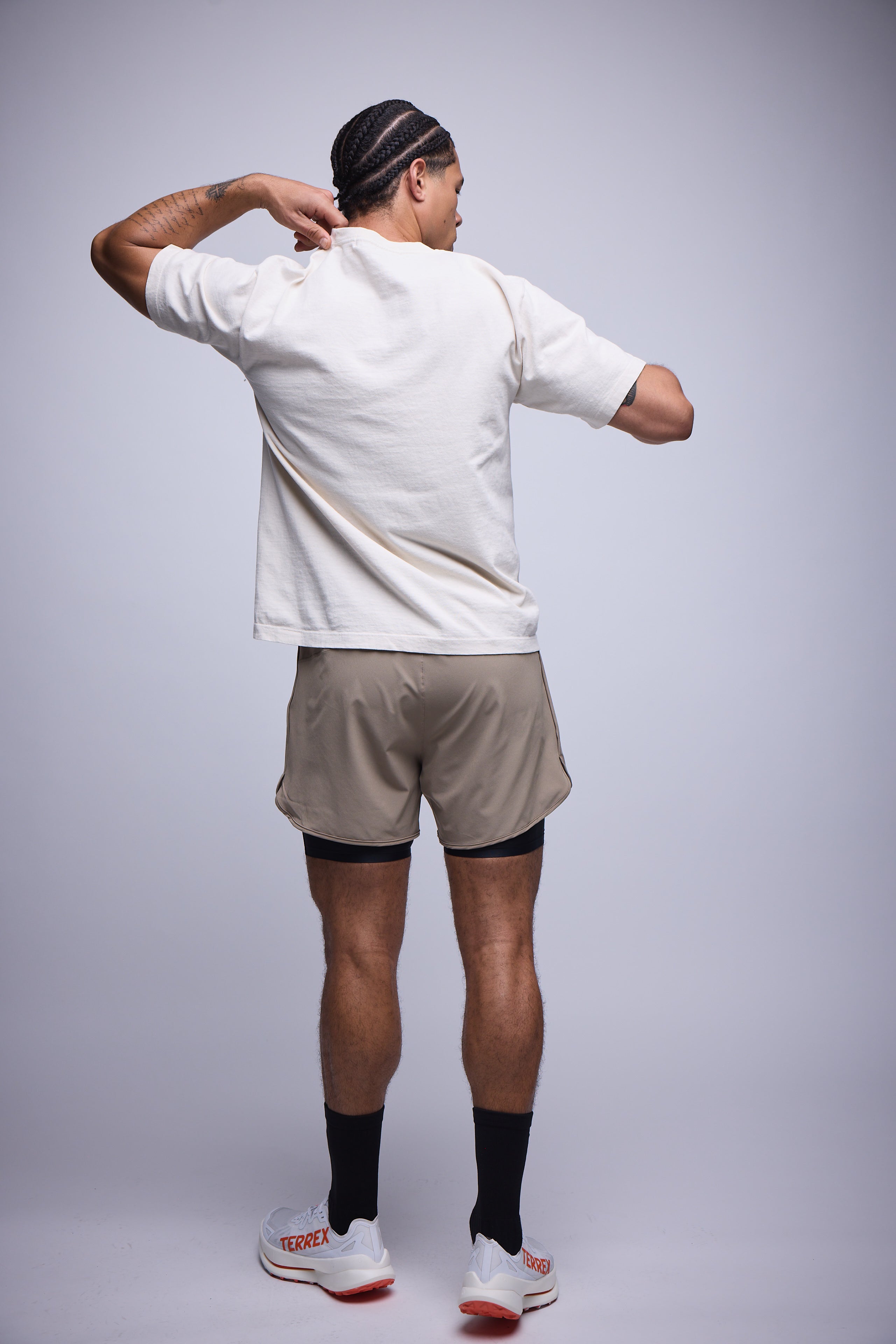 DV MOUNTAINS VINTAGE TEE