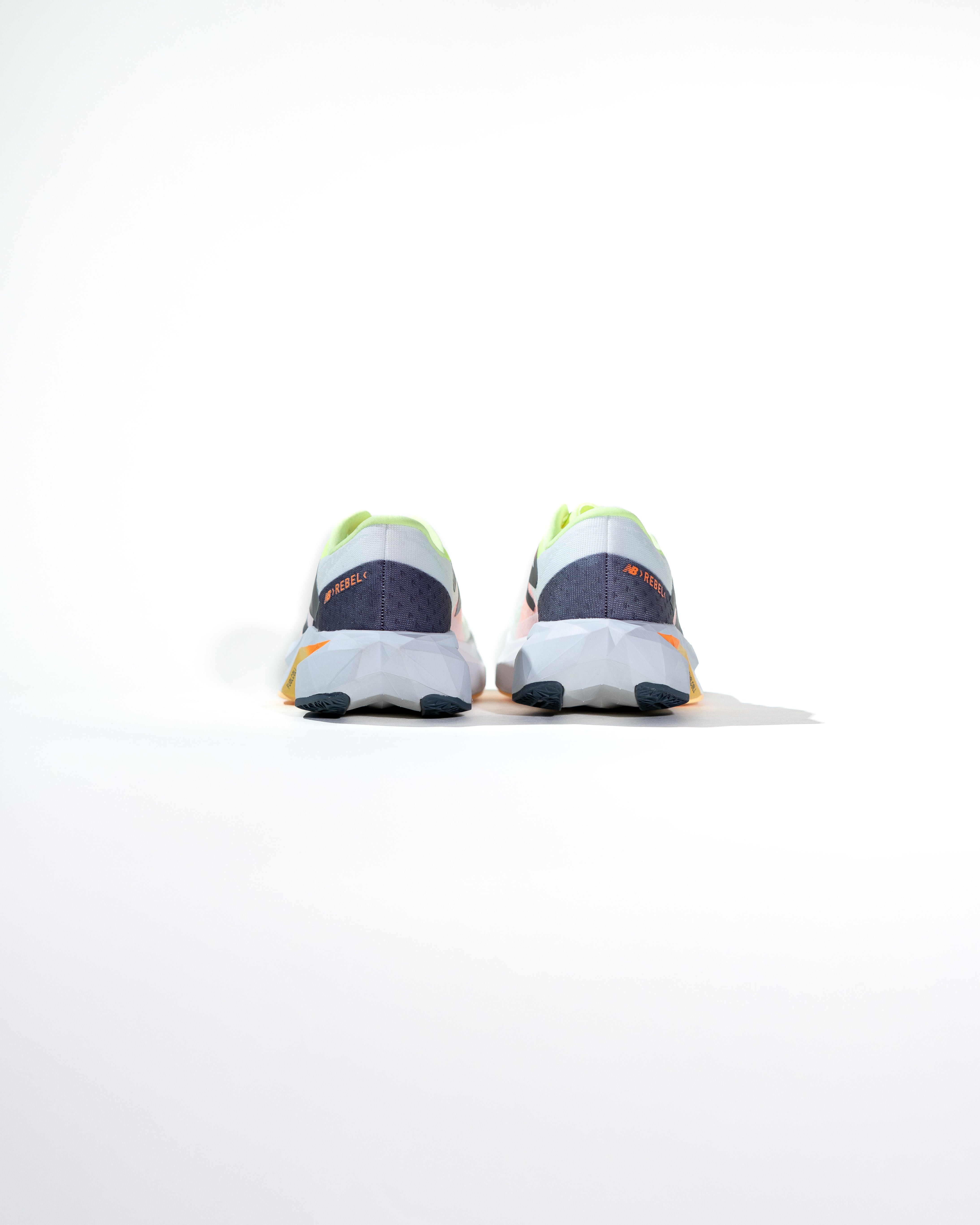 Womens FuelCell Rebel V4