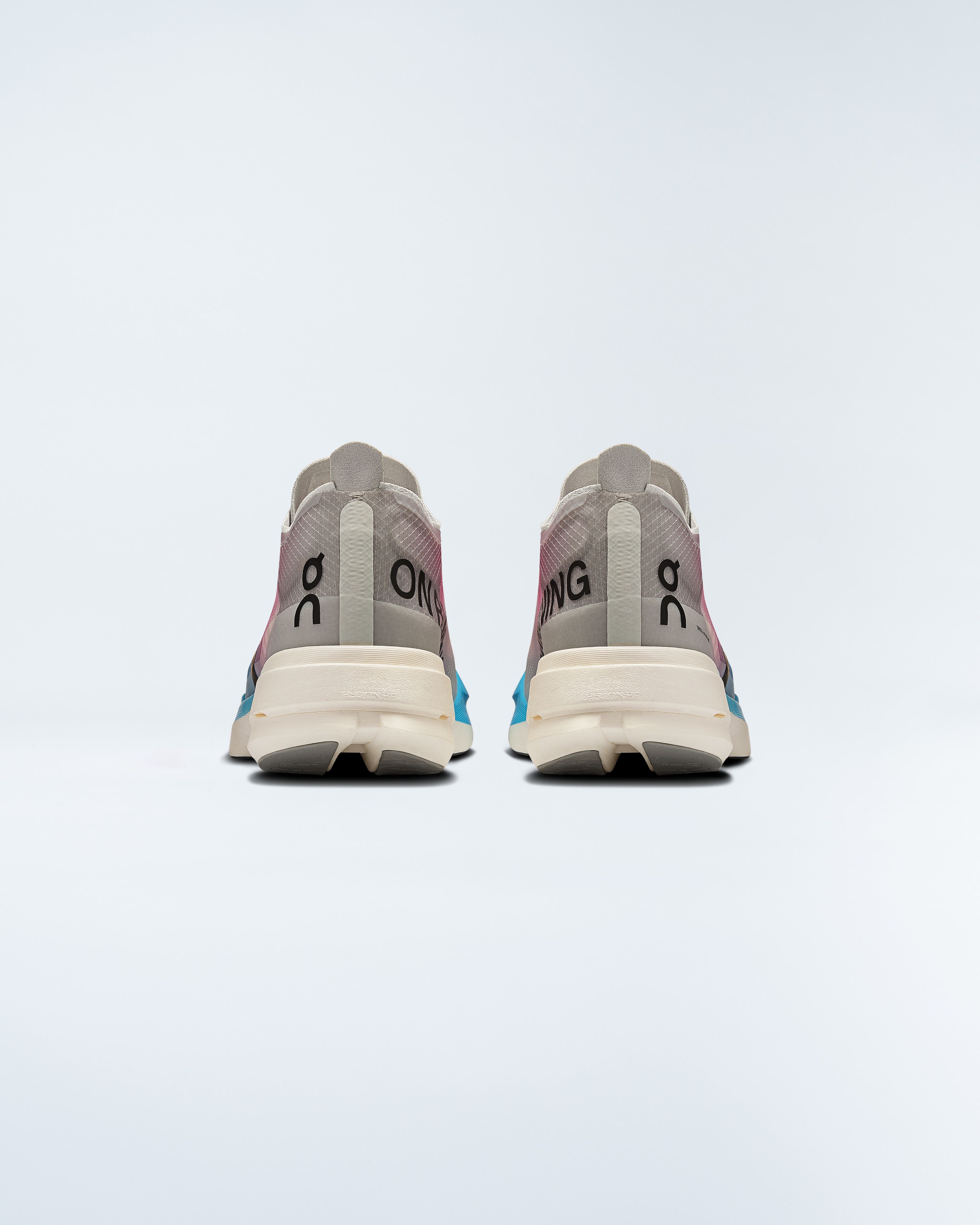 Womens Cloudboom Strike