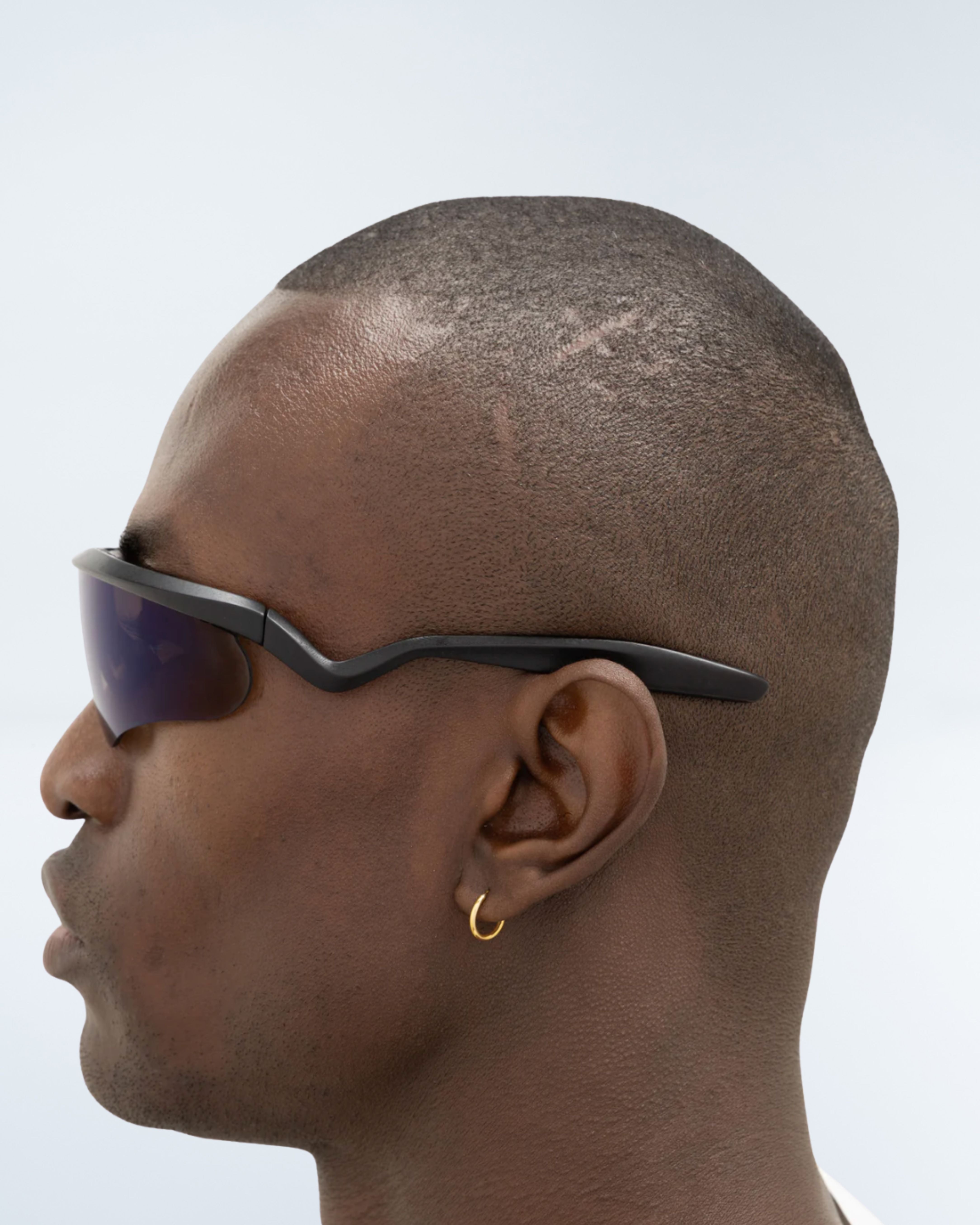 SHADOW BLACK NIGHT/GUN BLUE