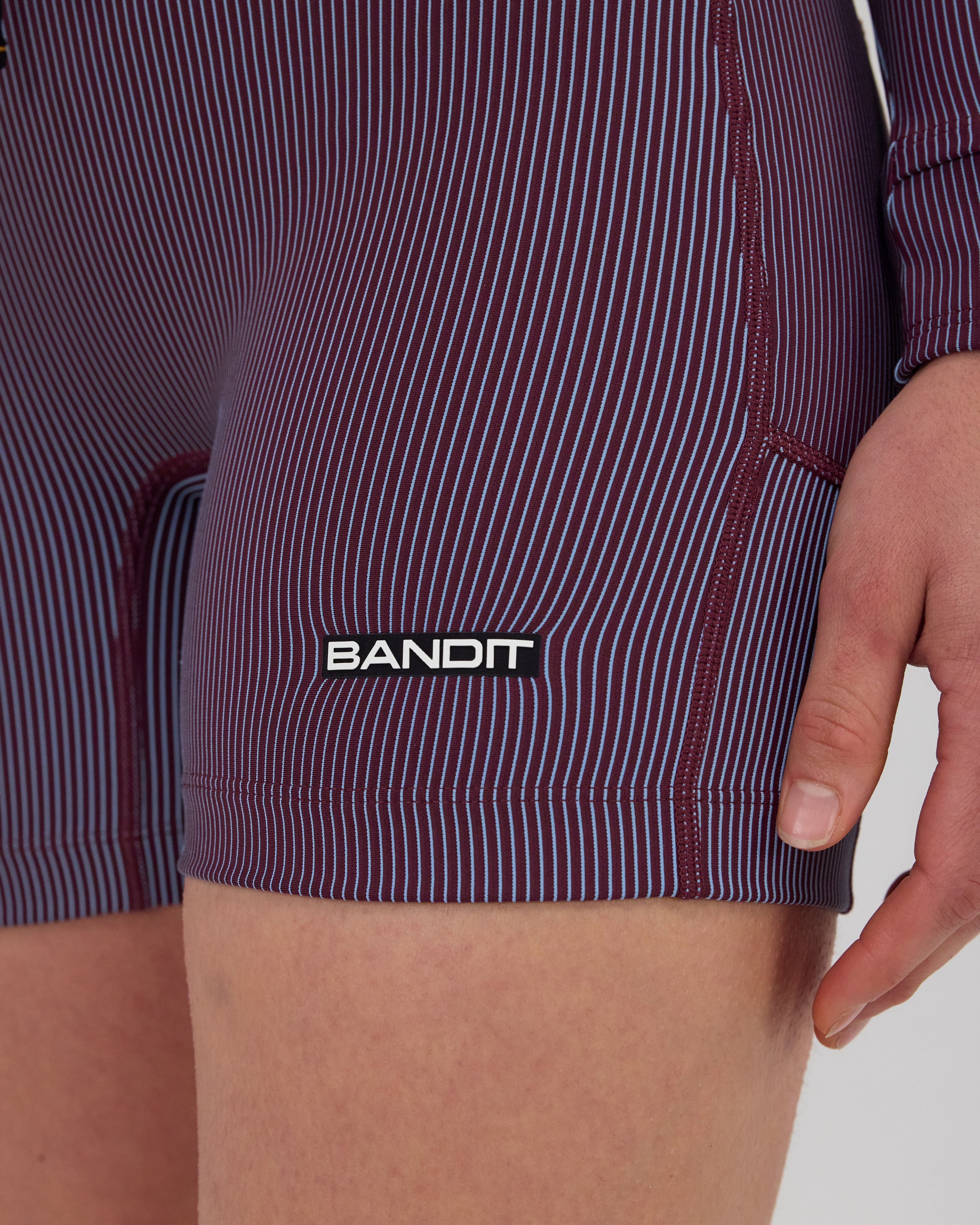 WOMENS STRIPED CADENCE™ 5" COMPRESSION SHORT