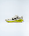 Womens Vomero Plus - WHITE/BLACK-CYBER